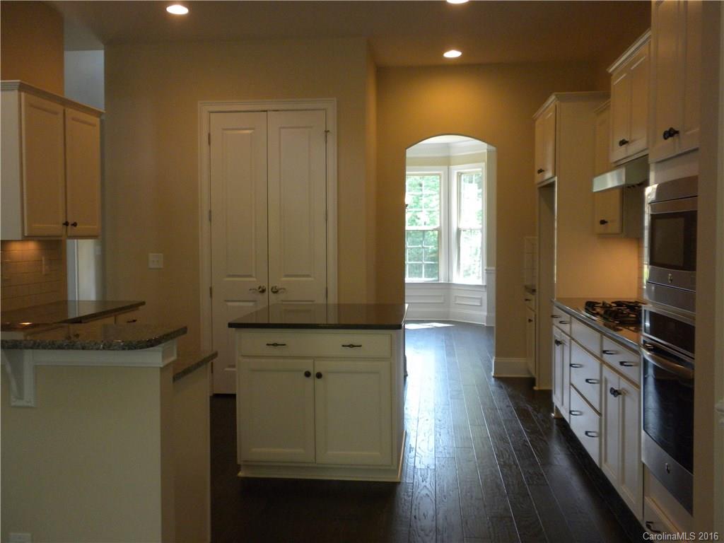 The Retreat At Sunset Ridge - Residential