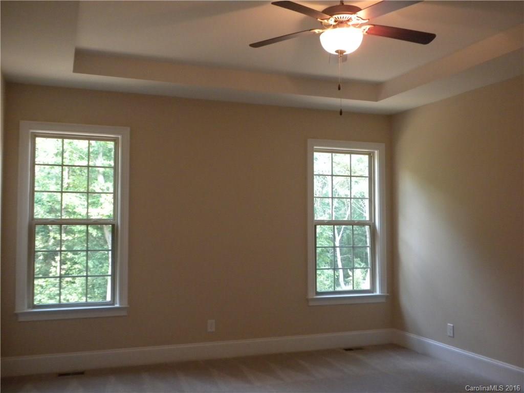 The Retreat At Sunset Ridge - Residential