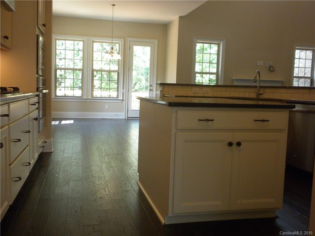 The Retreat At Sunset Ridge - Residential