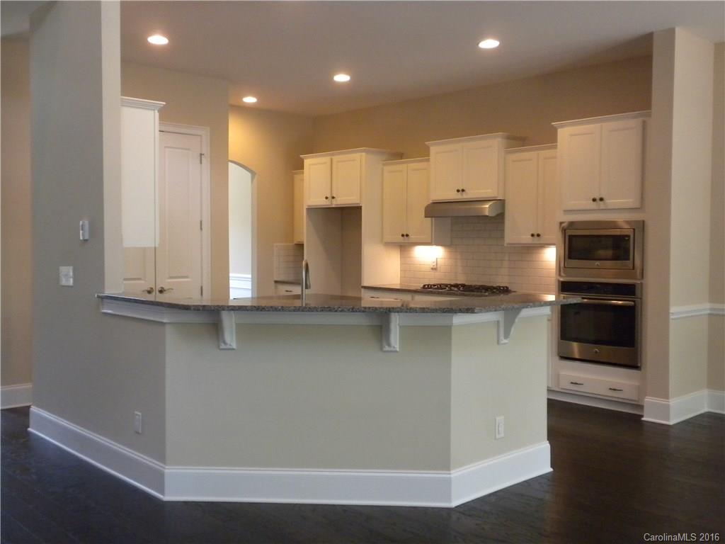 The Retreat At Sunset Ridge - Residential