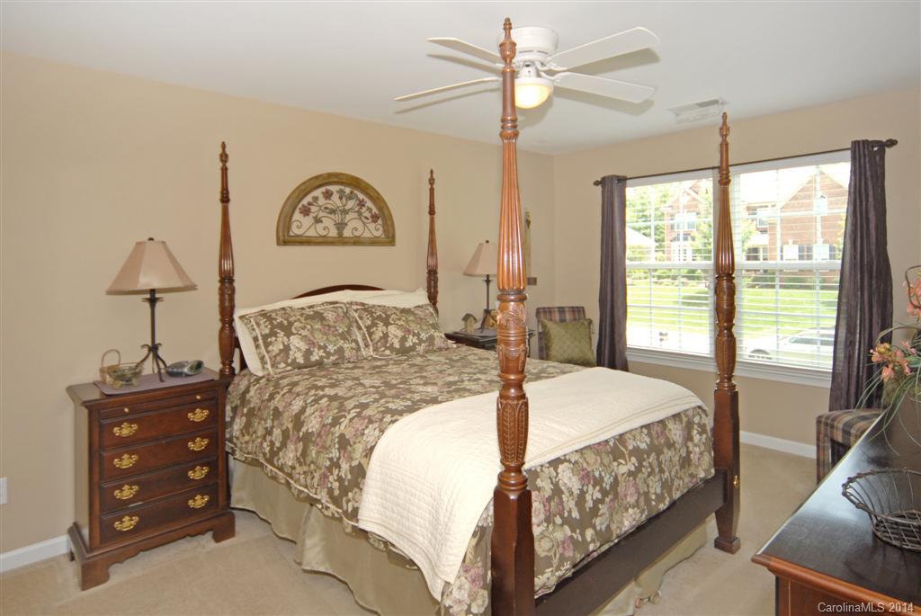 Oakton - Residential