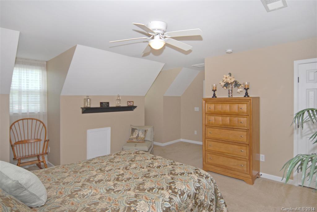 Oakton - Residential