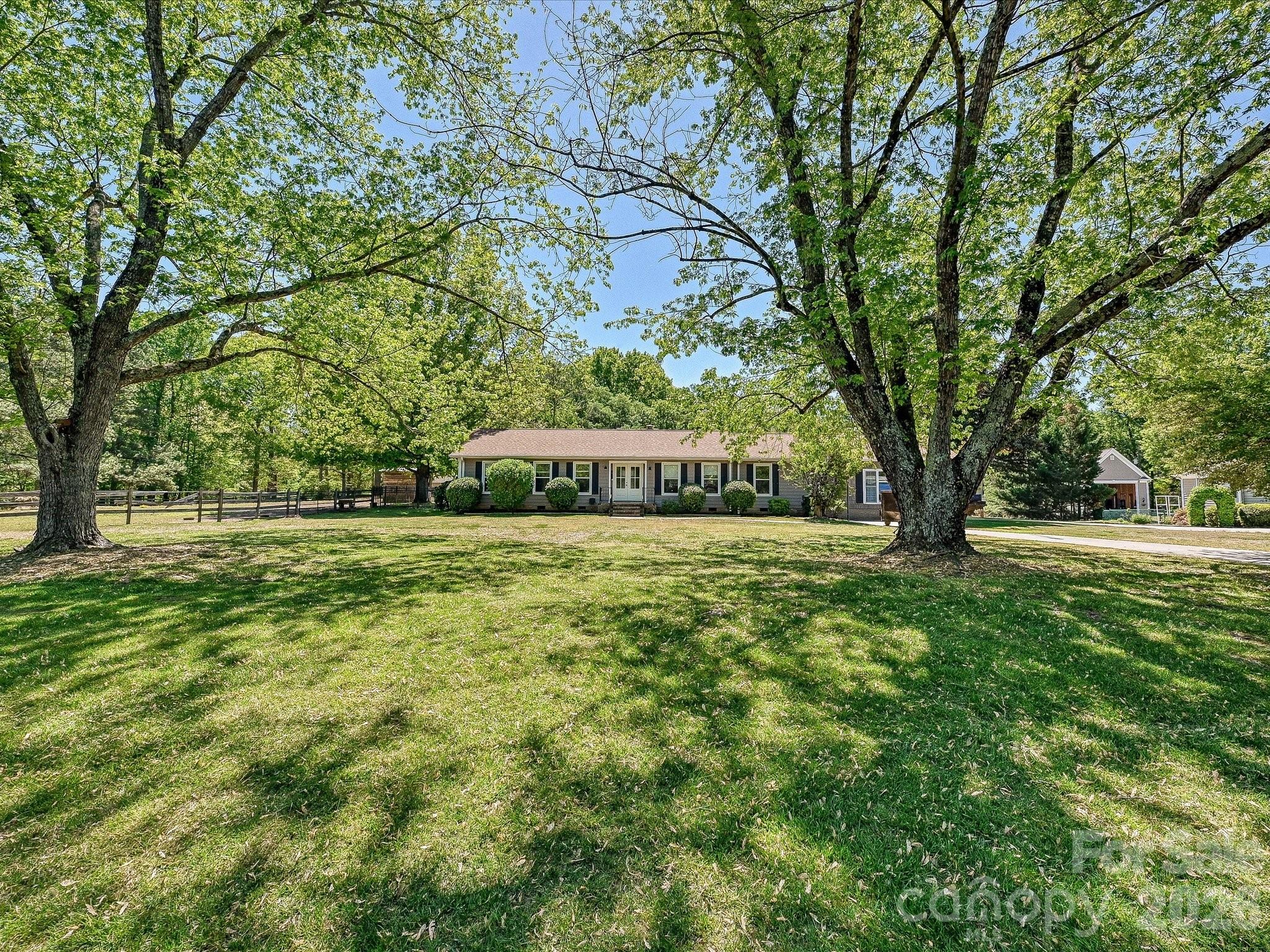 9850 Black Horse Run Road