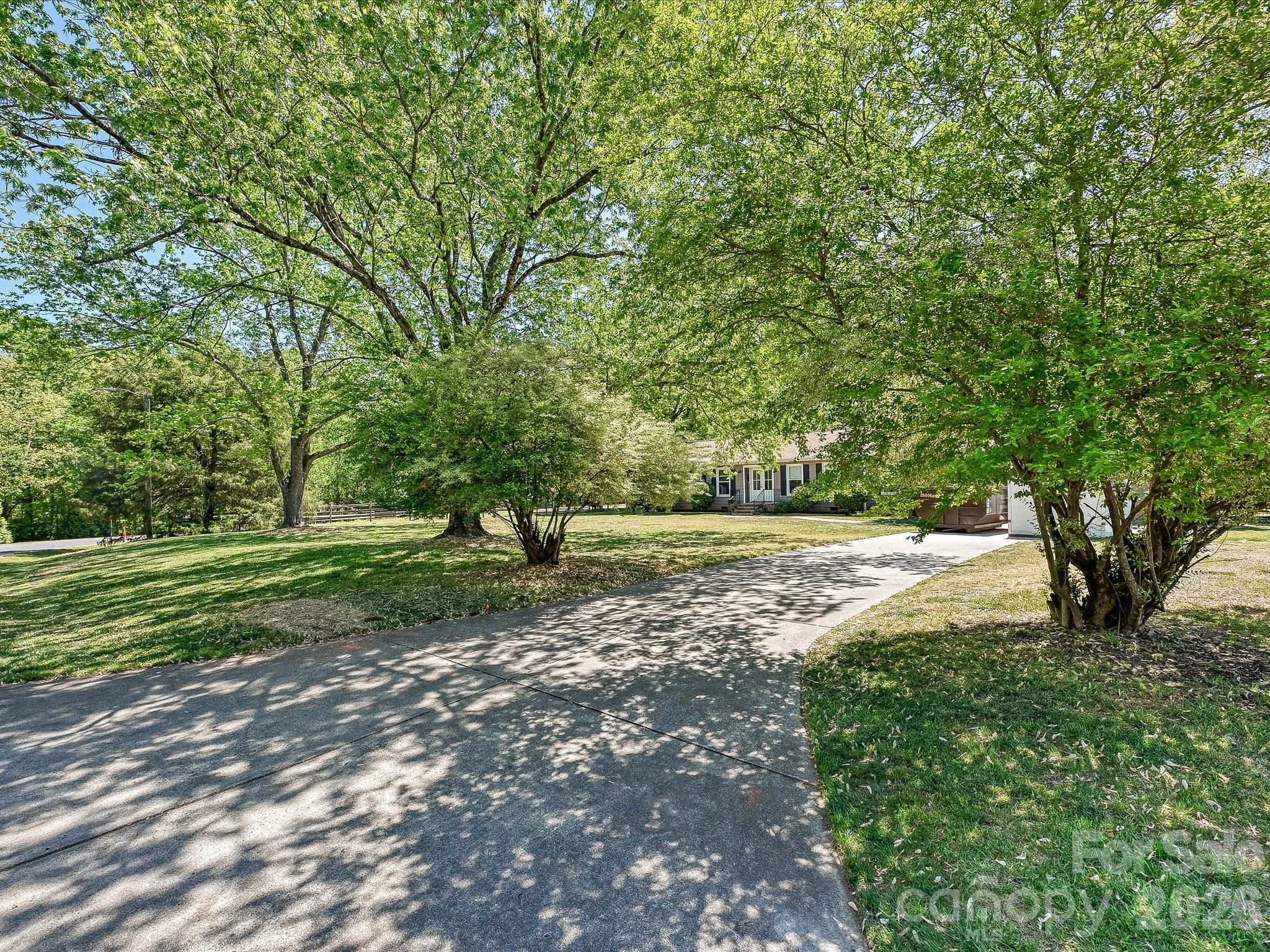 Black Horse Run - Residential