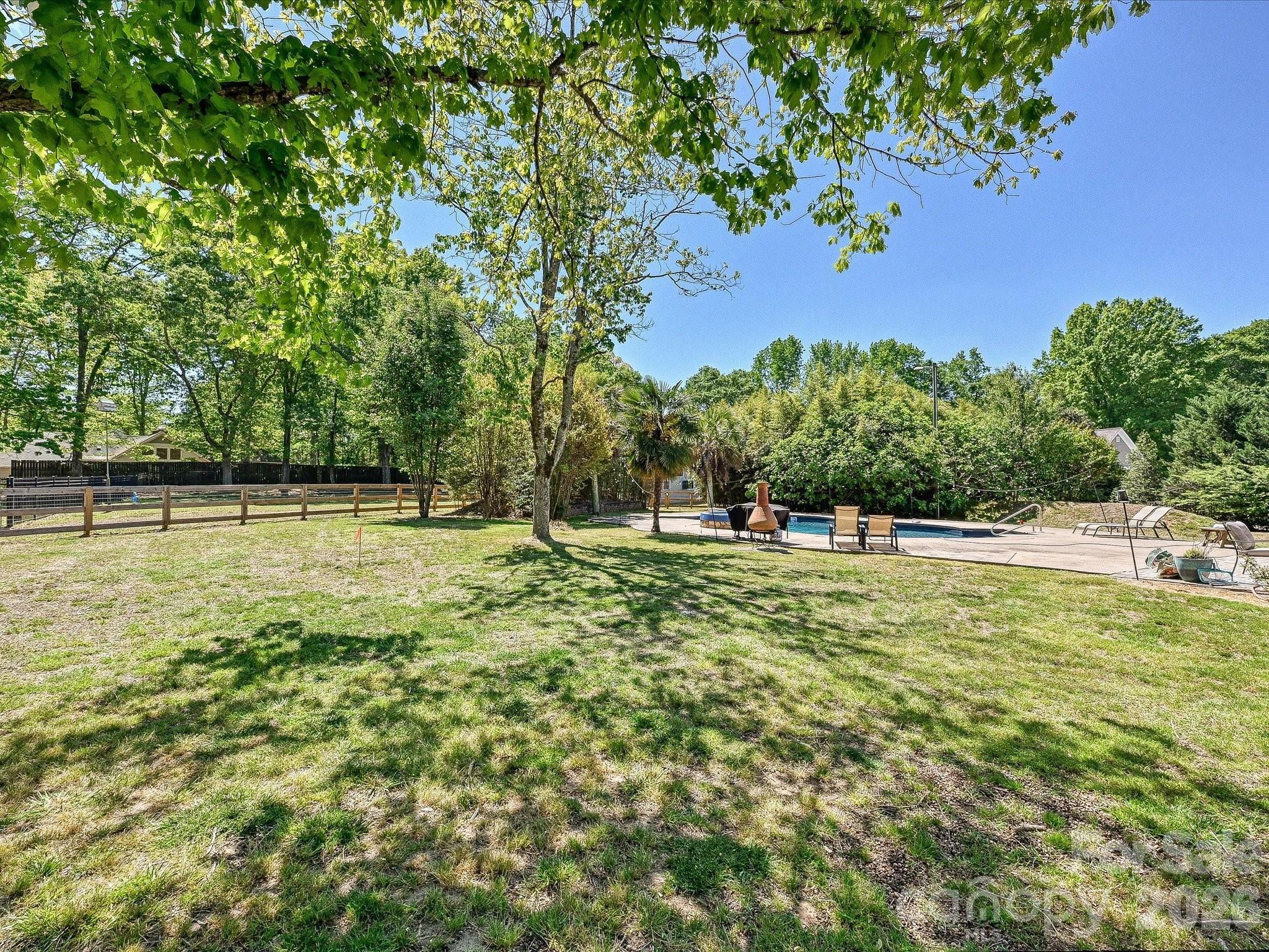 Black Horse Run - Residential