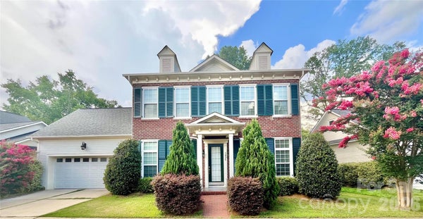 1025 N SHARON AMITY RD, CHARLOTTE, NC 28211 - Image 435433fc16b7b4e6c3652d77359fd6a1/871698298