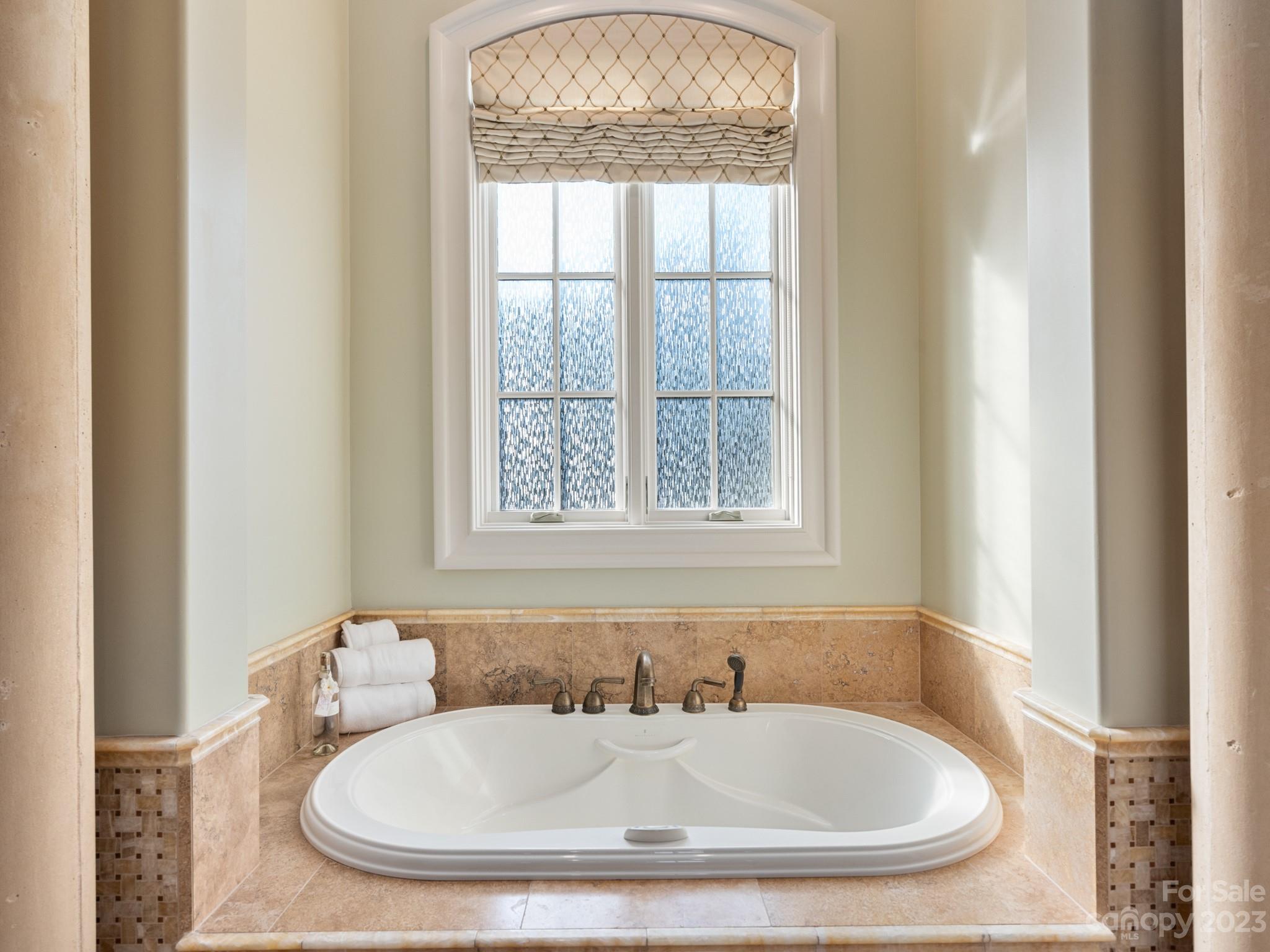 Longview - Residential