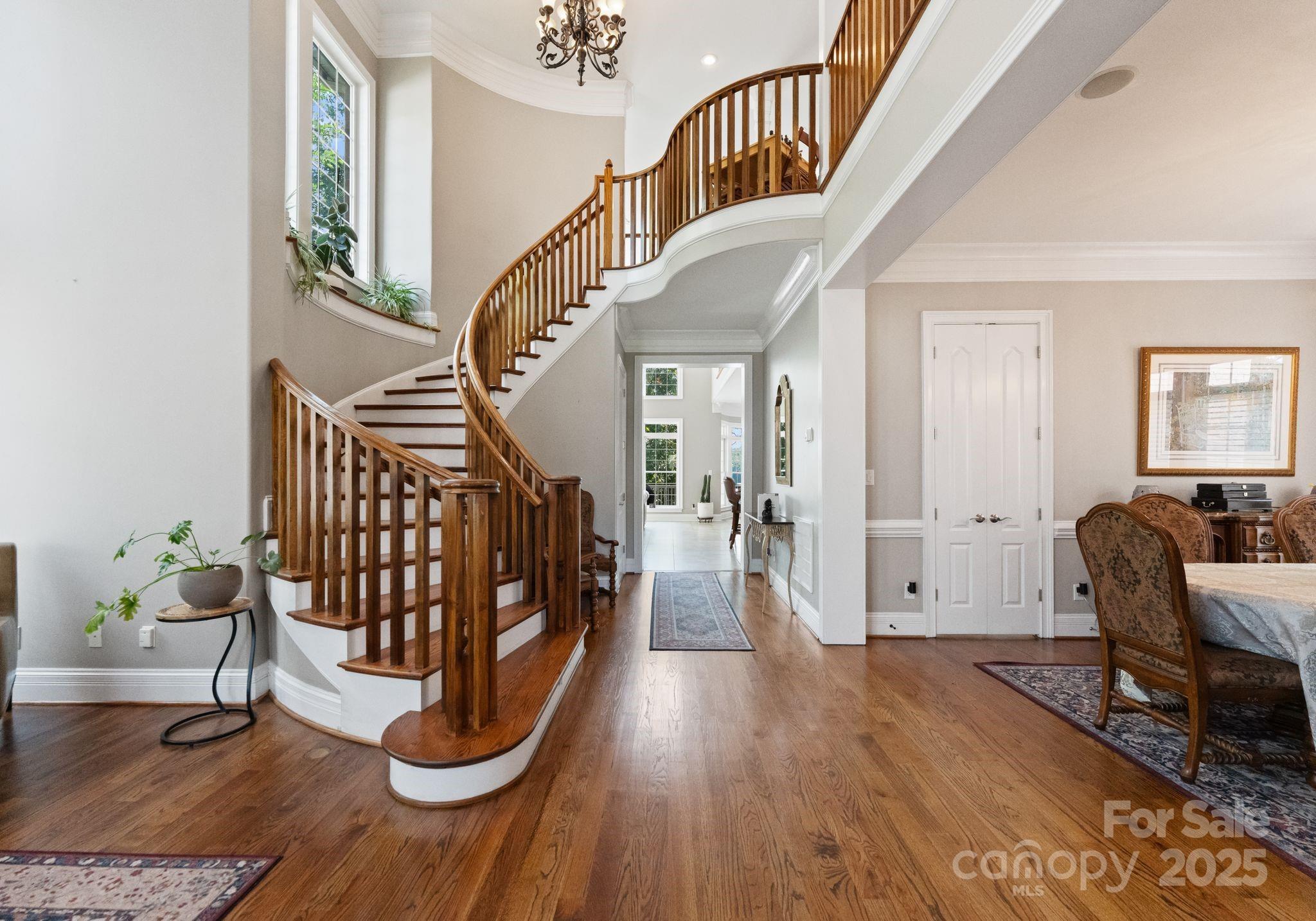 3251 Lake Pointe Drive
