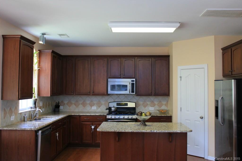 Moss Creek Village - Residential