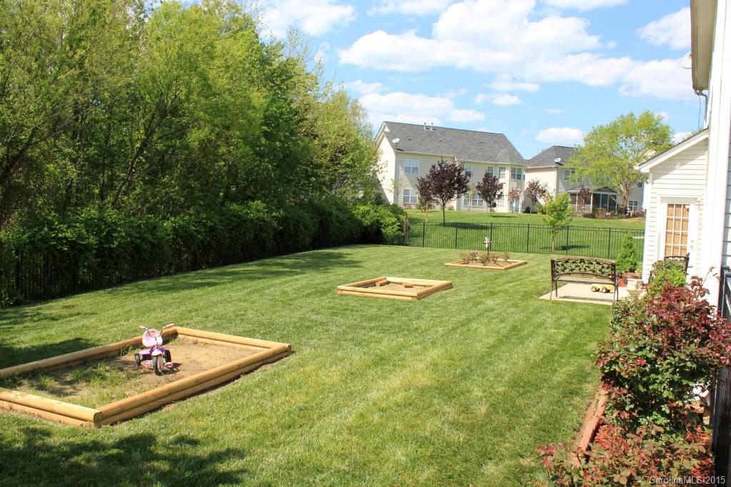 Moss Creek Village - Residential