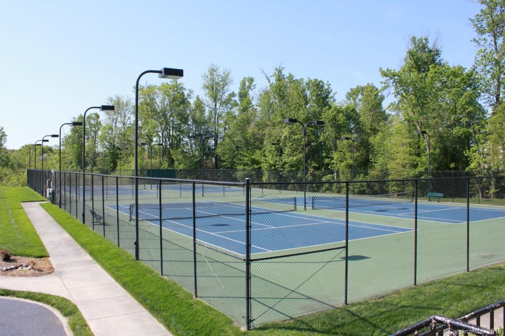 Moss Creek Village - Residential