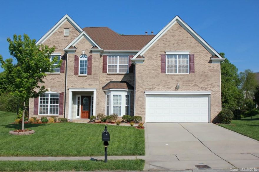 Beautiful Brick Front Home in moss creek with 2-story Family Room, Upgraded kitchen include Brazilian granite counter tops, tiled back splash, stylish cabinets, Full Bath and Bed on Ground floor, Carpet and Hardwood flooring. Spacious master bedroom with spacious bathroom and walk-in closet and 2 other bed rooms upstairs, Big bonus room that can be used as entertainment room or another bed room. Tiles in all 3 bathrooms. Very well landscaped fenced backyard.