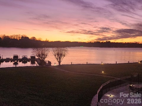 Photo of 1332 Torrence Circle, Davidson, NC 28036 (MLS # 4422465)