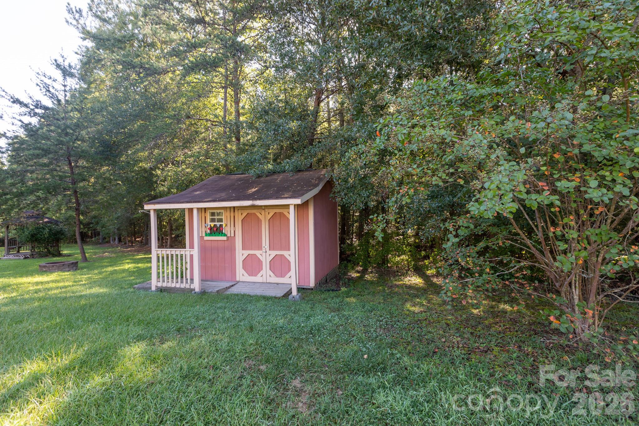 2818 Baird Road 7
