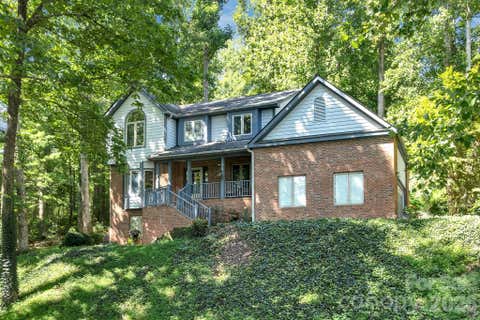Photo of 25 Weston Heights Drive, Asheville, NC 28803 (MLS # 4417799)