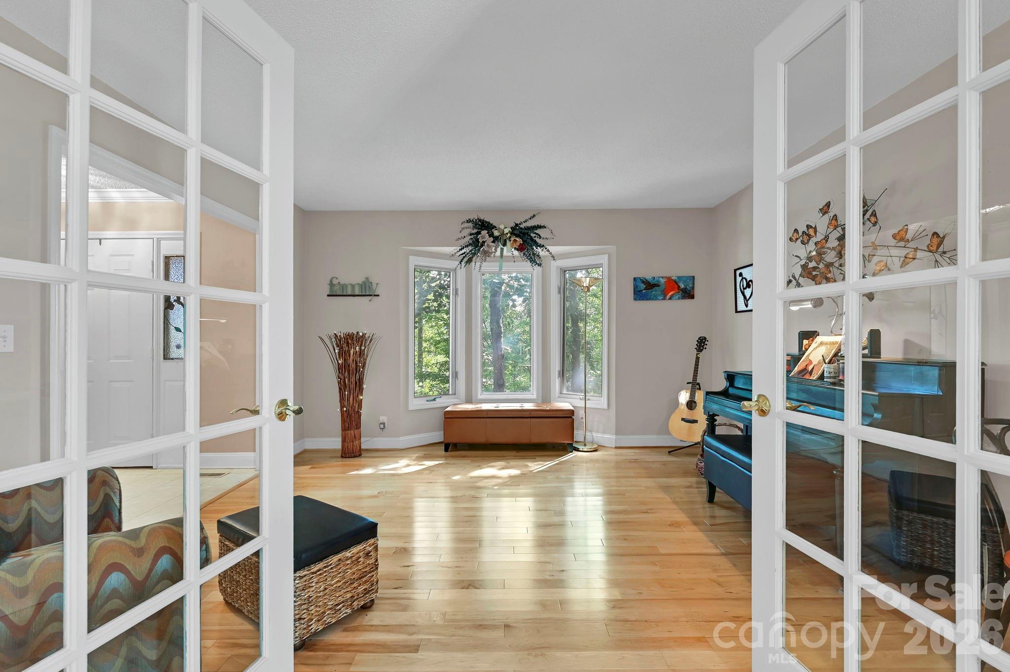 25 Weston Heights Drive