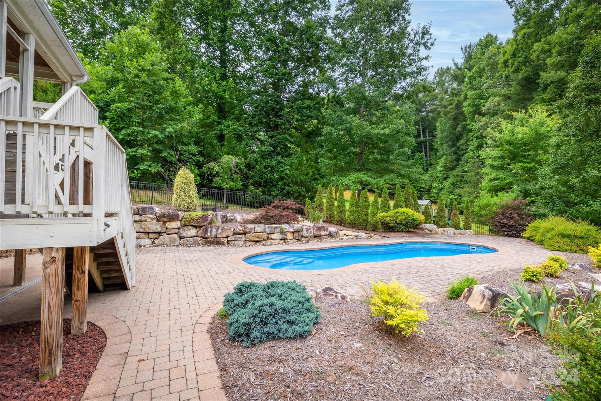 La Foret - Residential