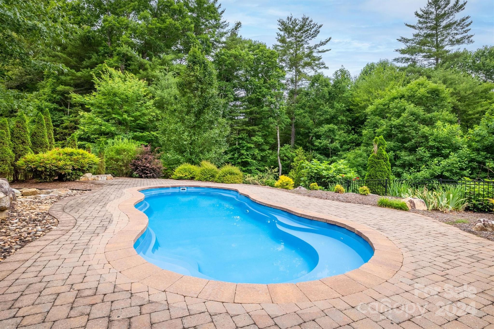 La Foret - Residential