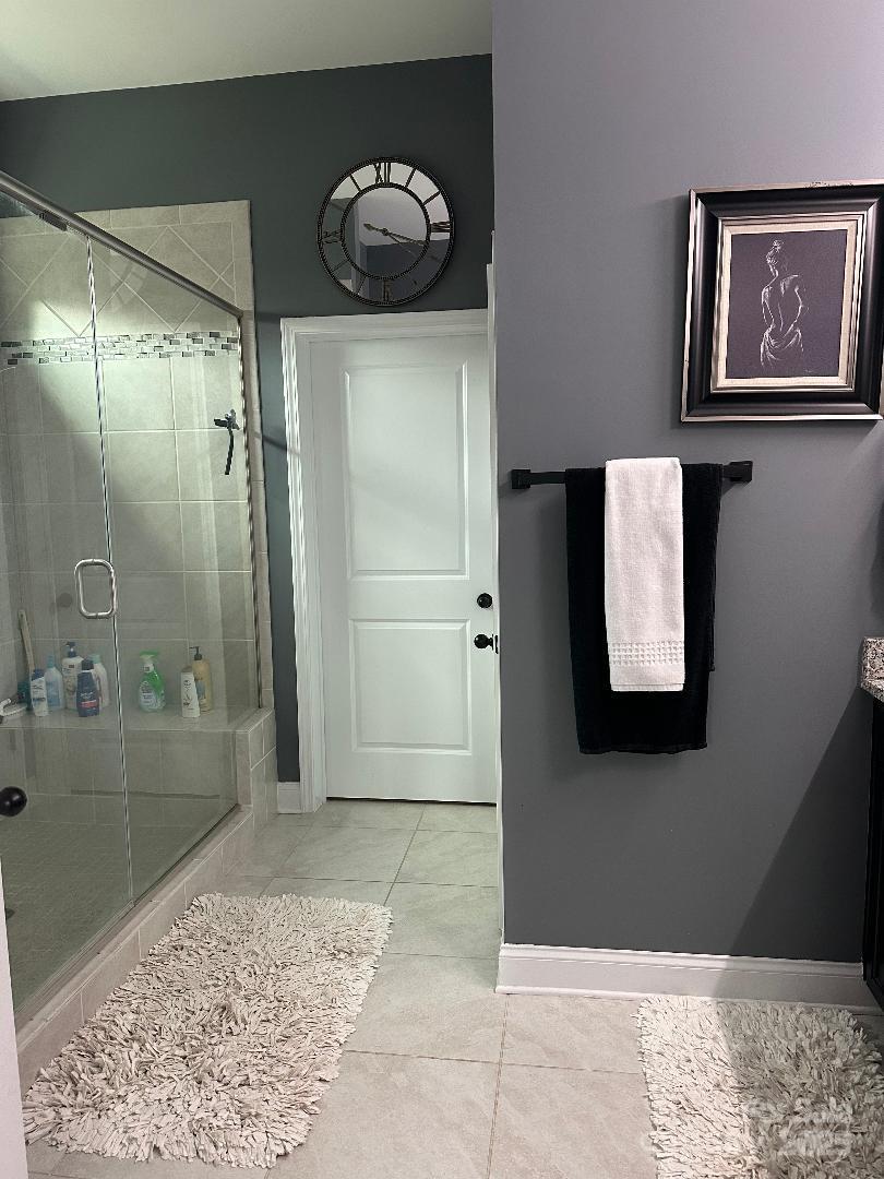 Lakewalk - Residential