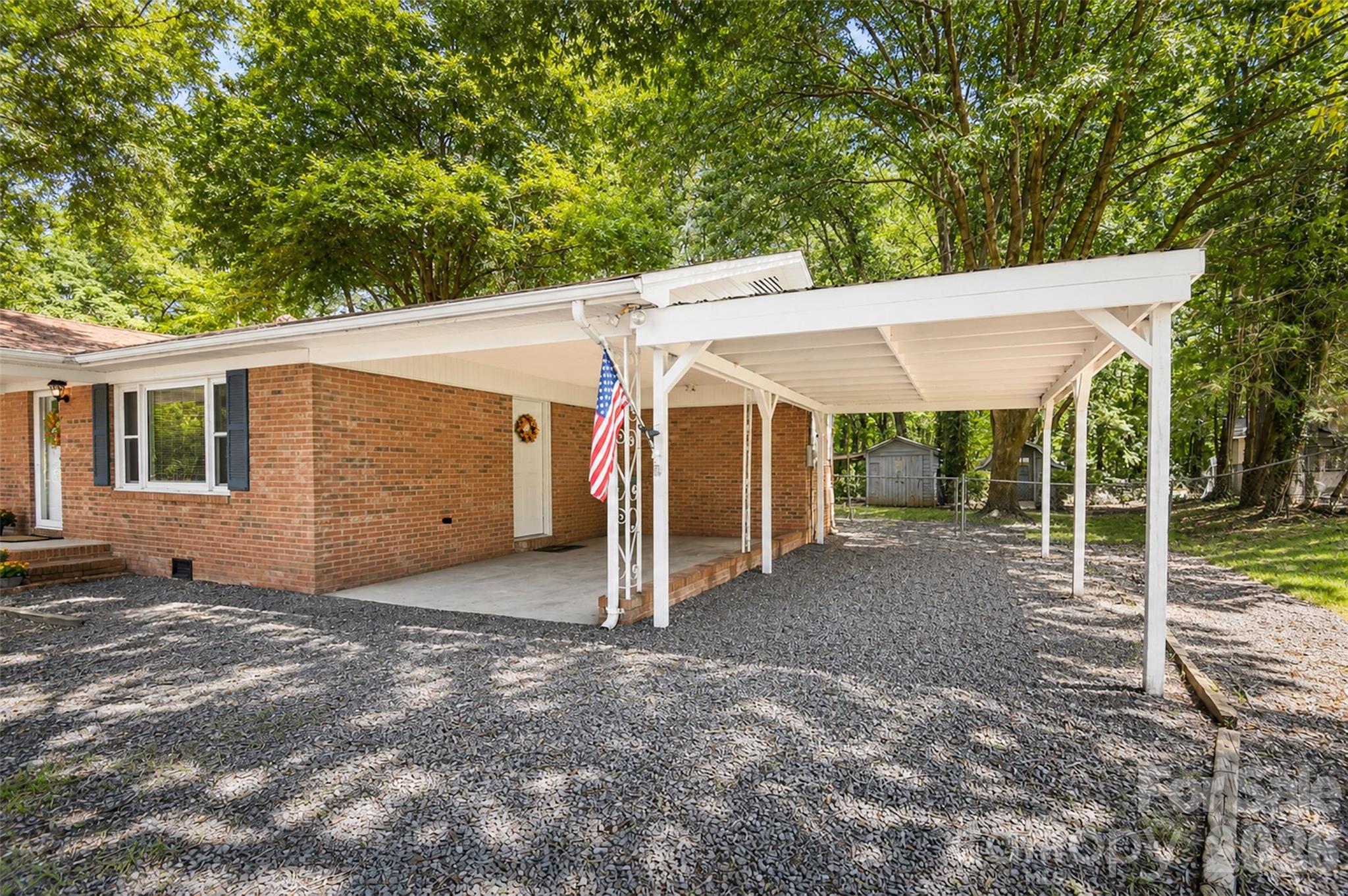 2281 Munsen Road