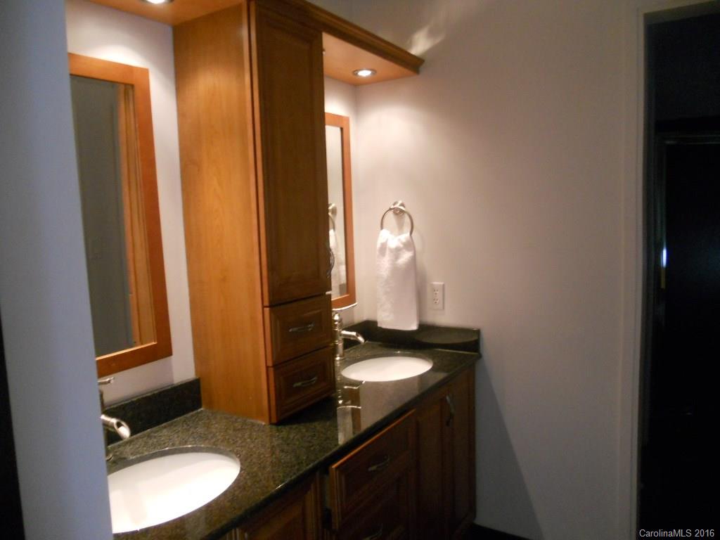 Tega Cay - Residential