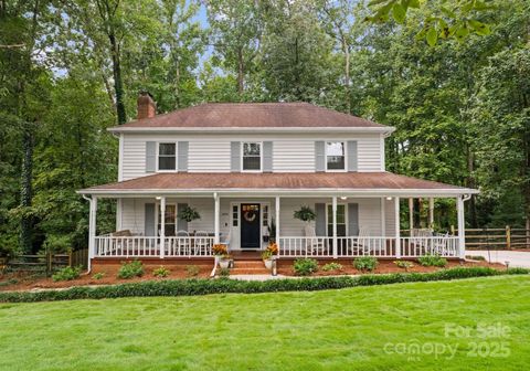 1609 Piccadilly Drive Charlotte NC 28211