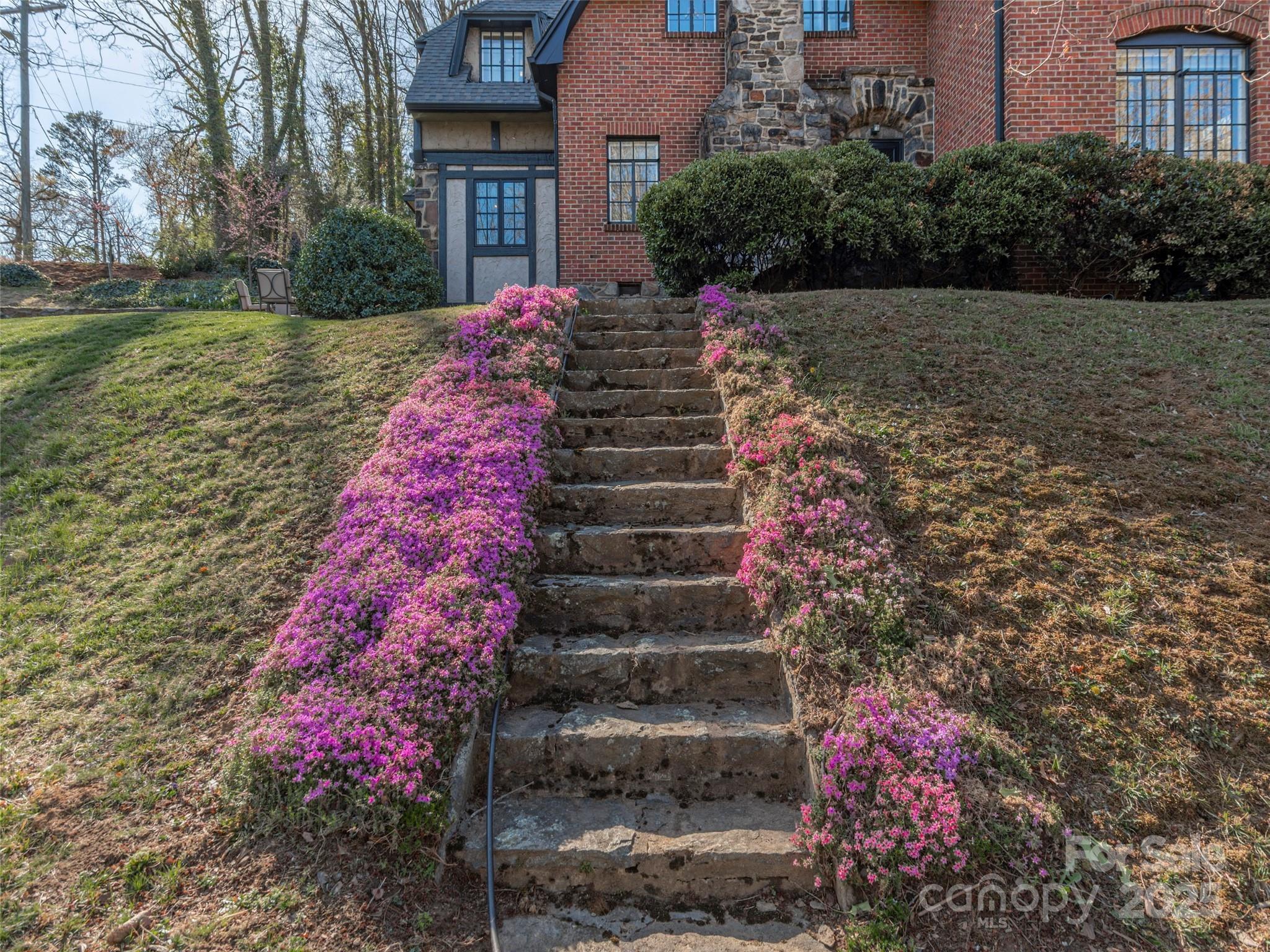 250 Kimberly Avenue
