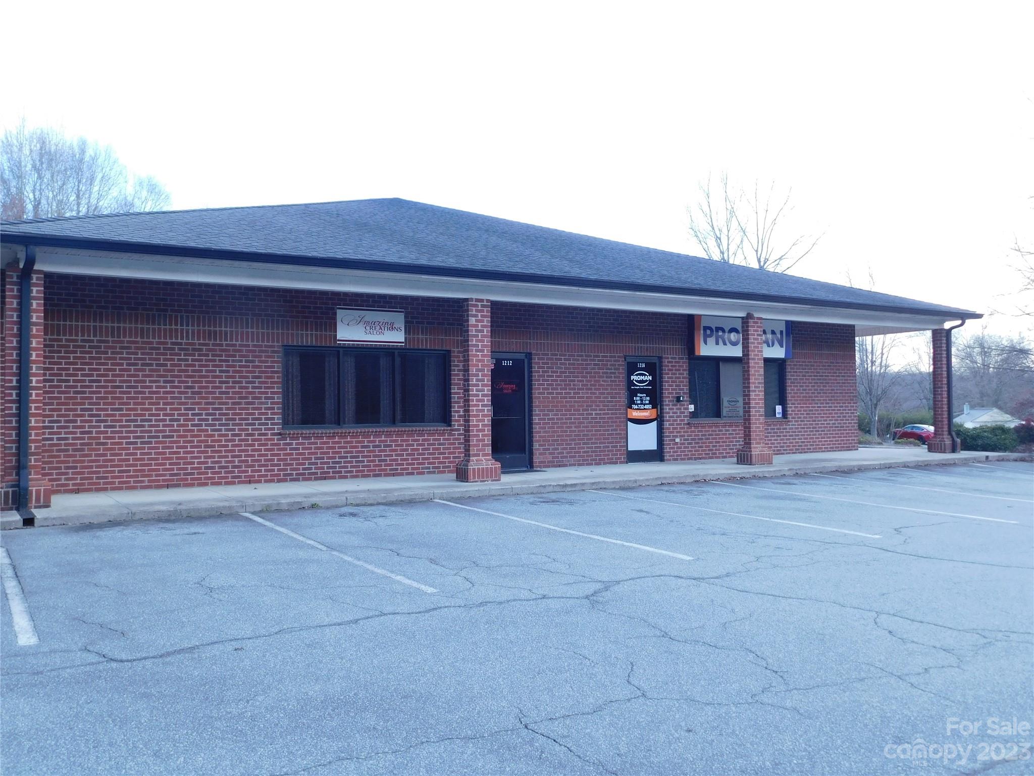 1200-1244 N Flint Street
