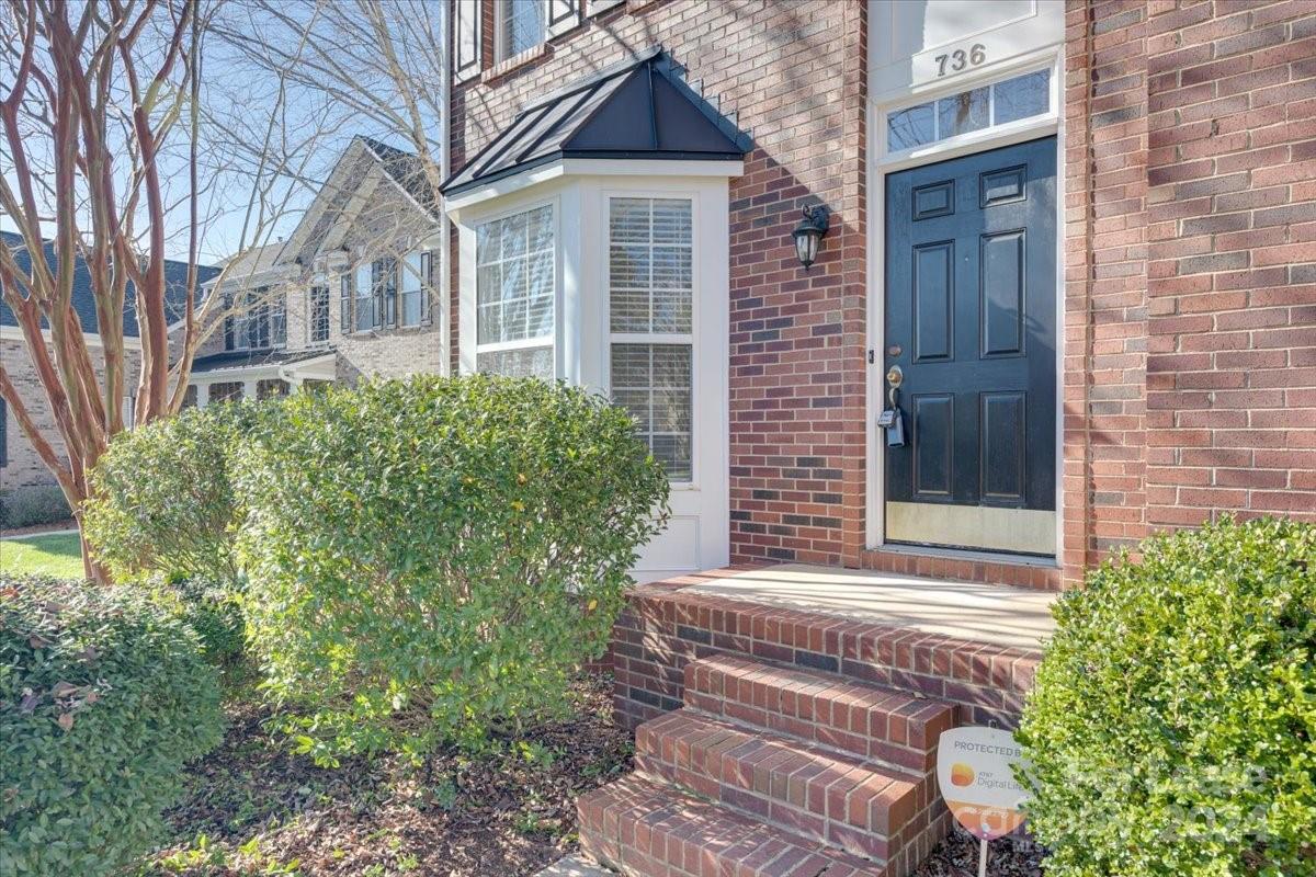 Sutton Place - Residential Lease