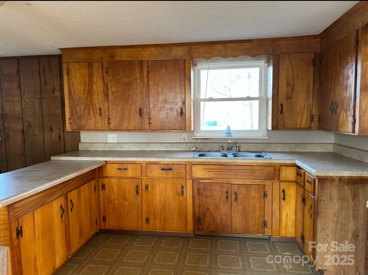 539 Jennings Road