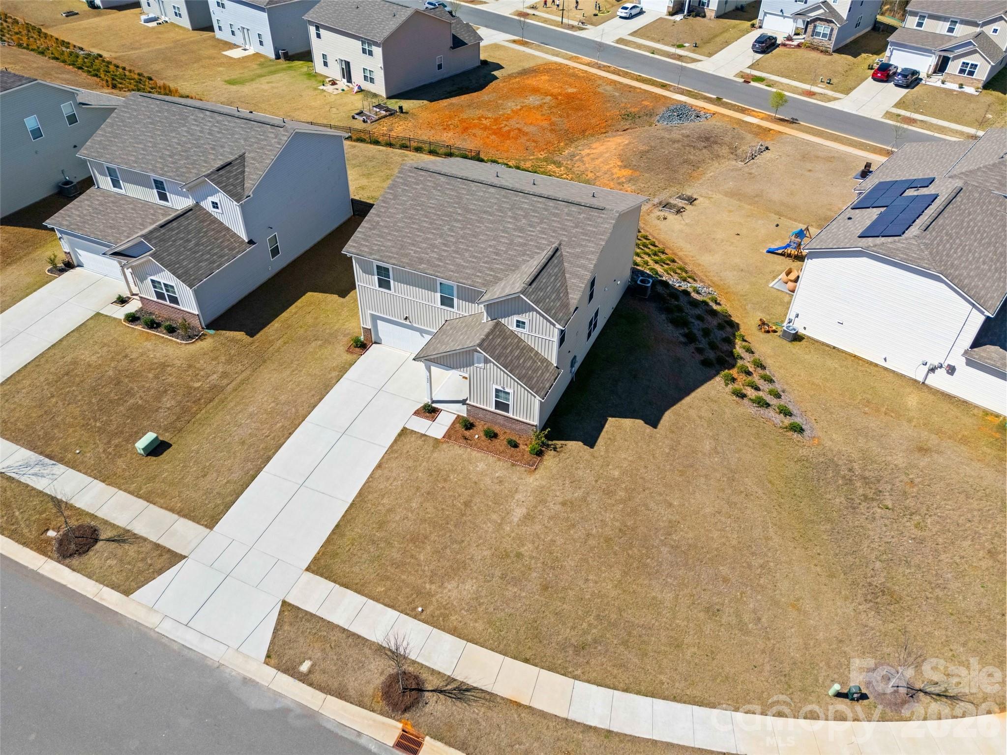 Retreat at Rocky River - Residential