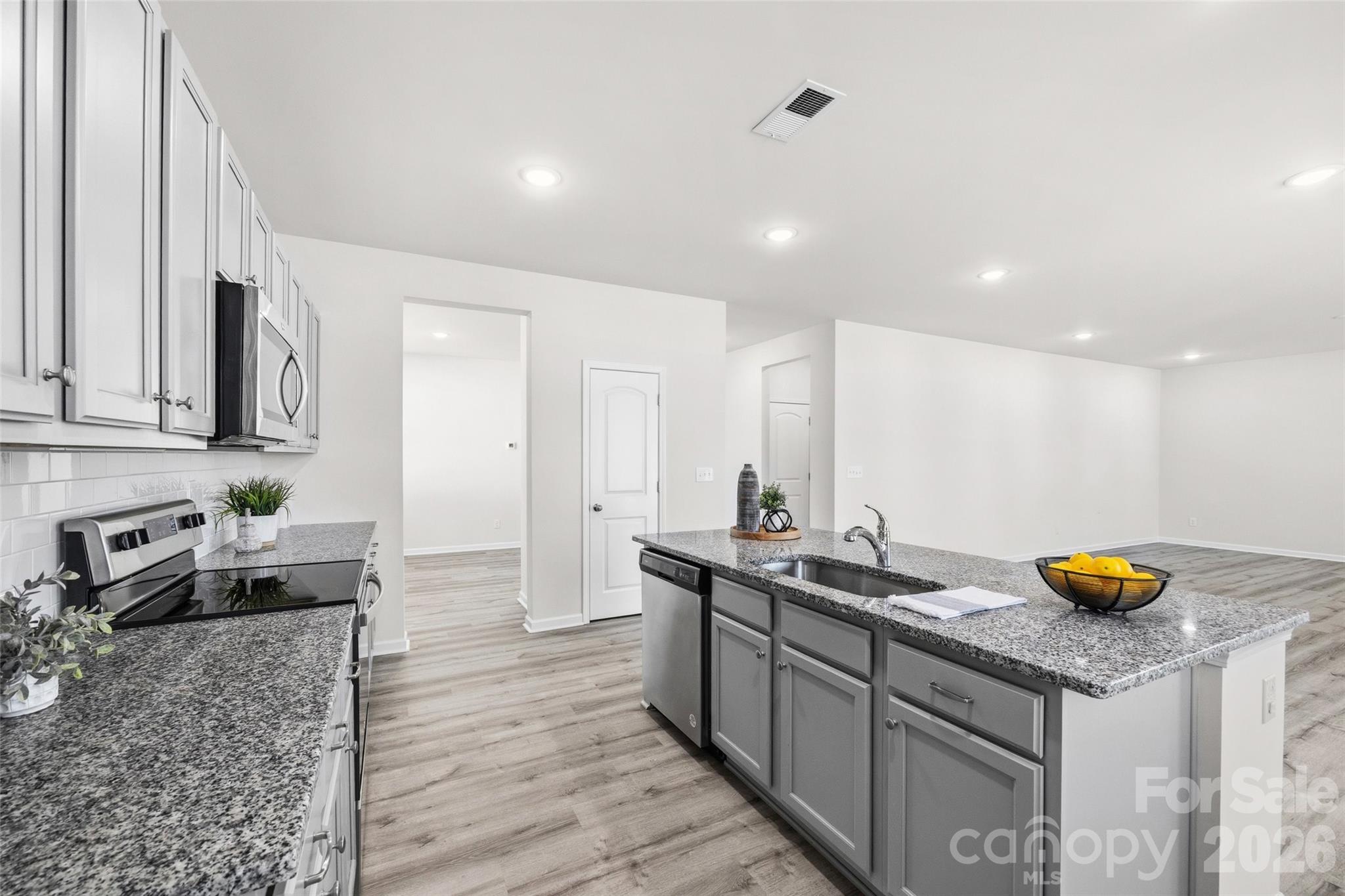 Retreat at Rocky River - Residential