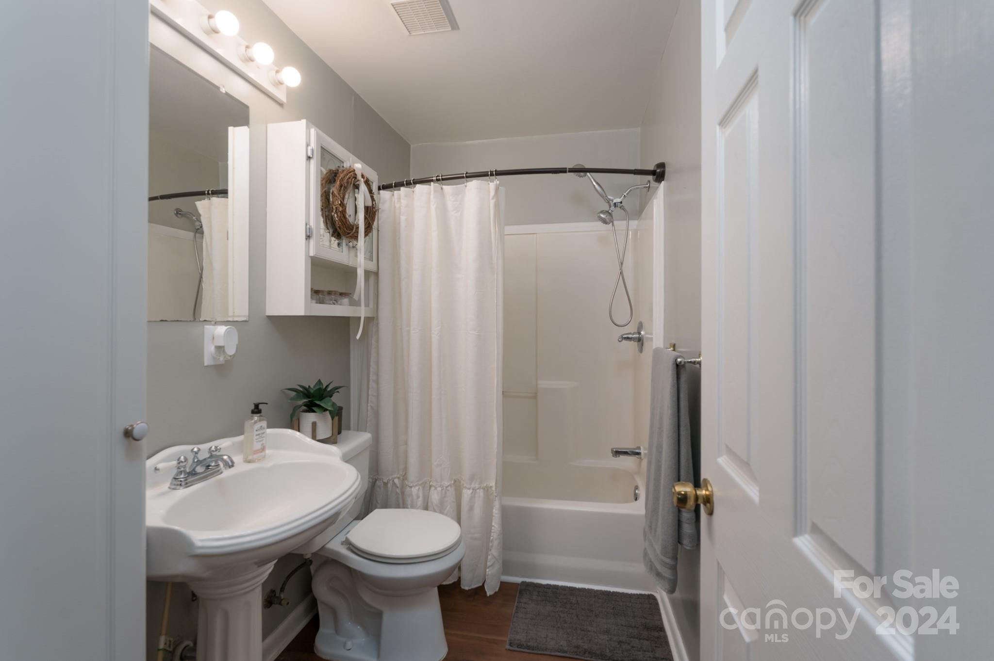 Planters Ridge - Residential