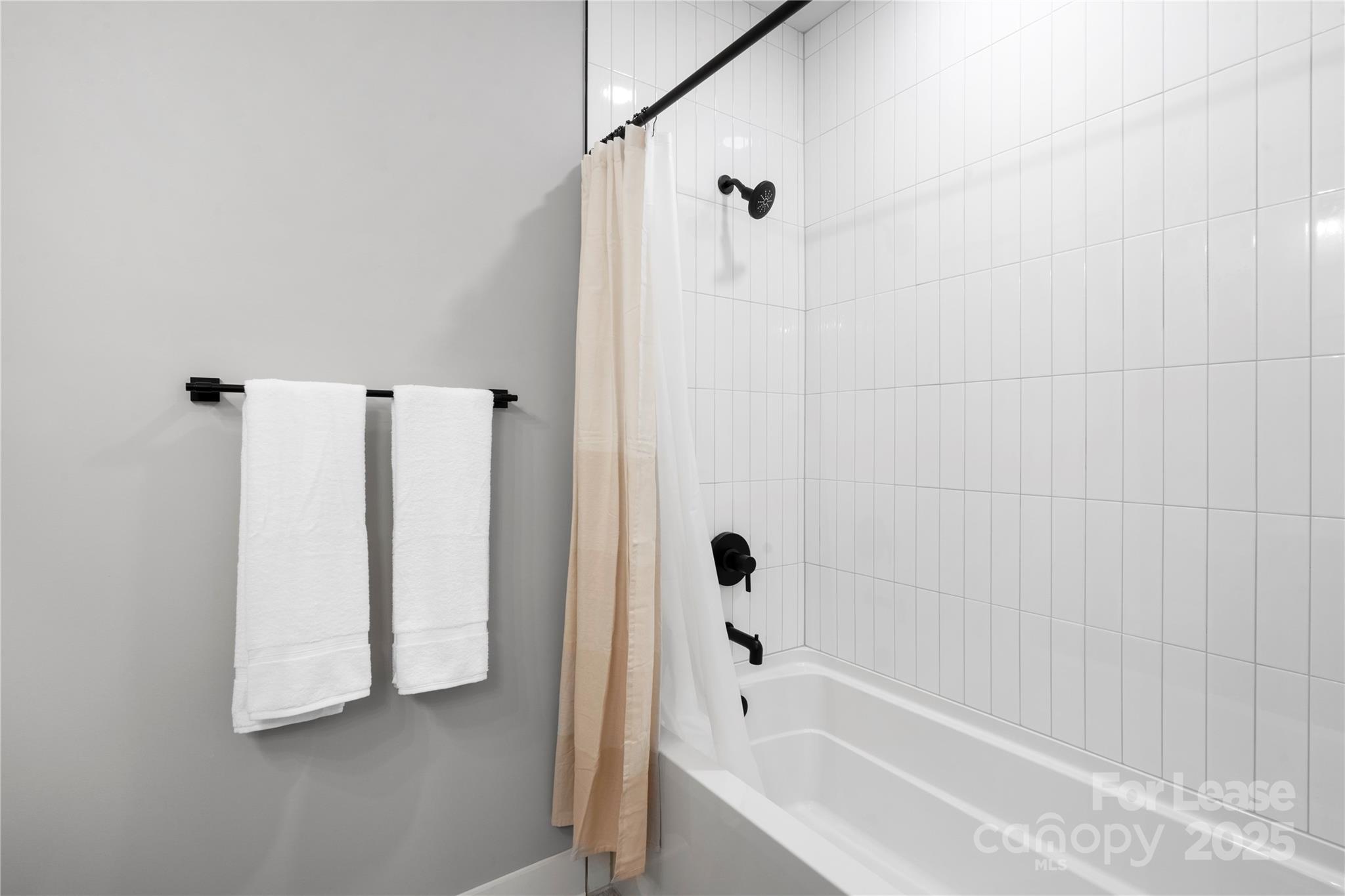 Charlotte, North Carolina 28217, United States, 3 Bedrooms Bedrooms, ,3 BathroomsBathrooms,Residential,Active,2115