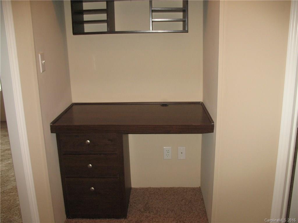 Carpenter Square - Residential