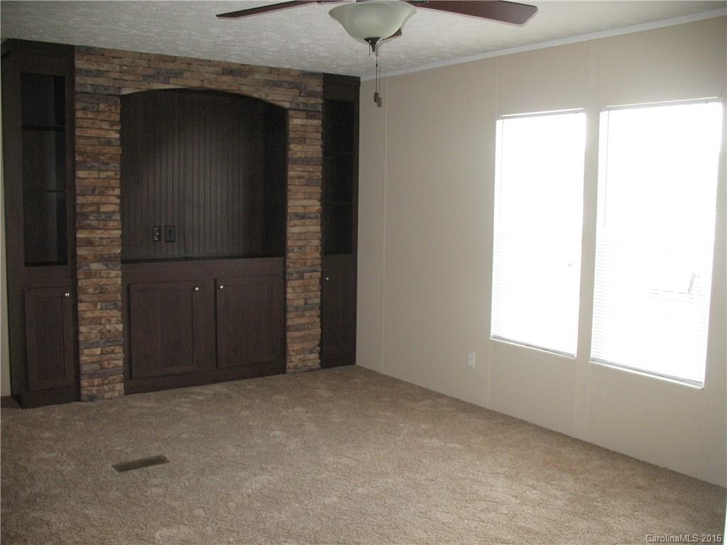 Carpenter Square - Residential