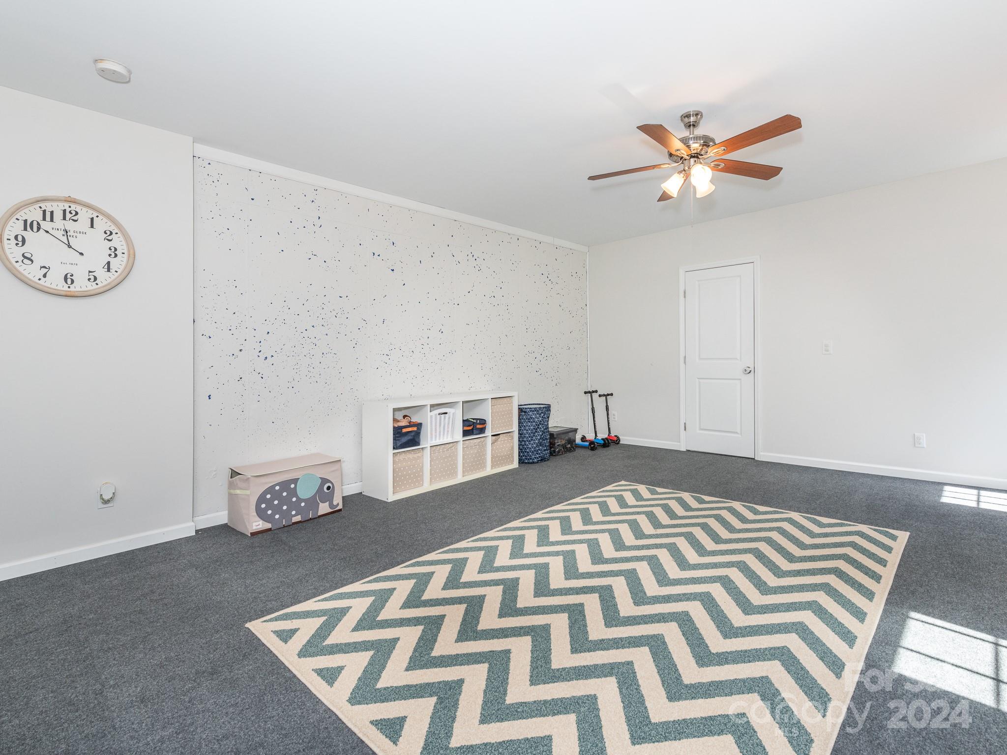 English Trails - Residential