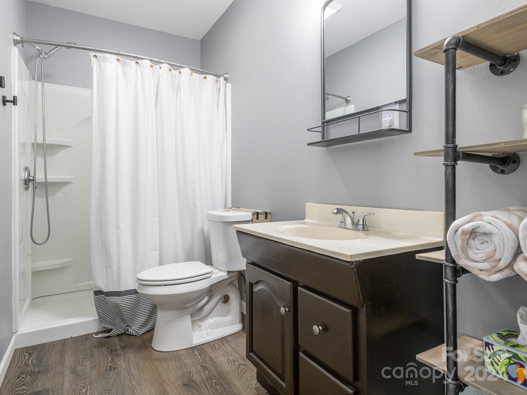 English Trails - Residential