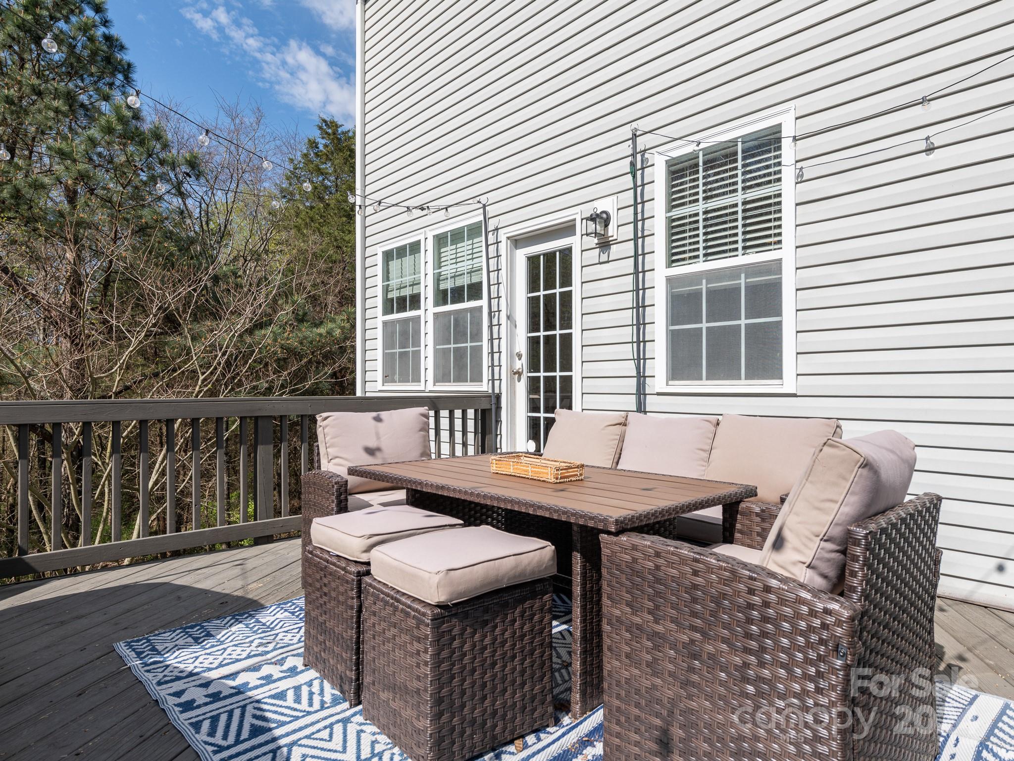 English Trails - Residential