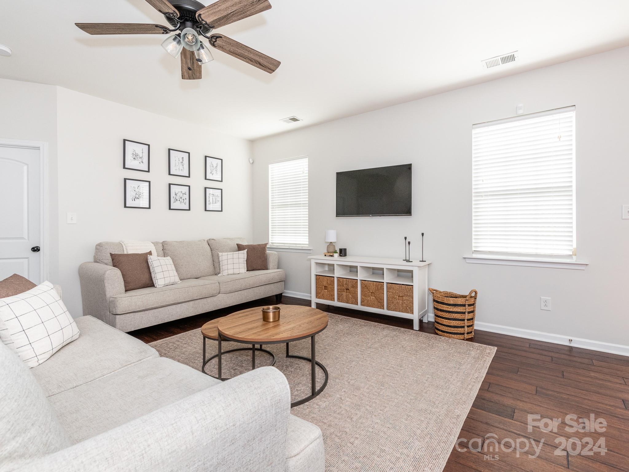 English Trails - Residential