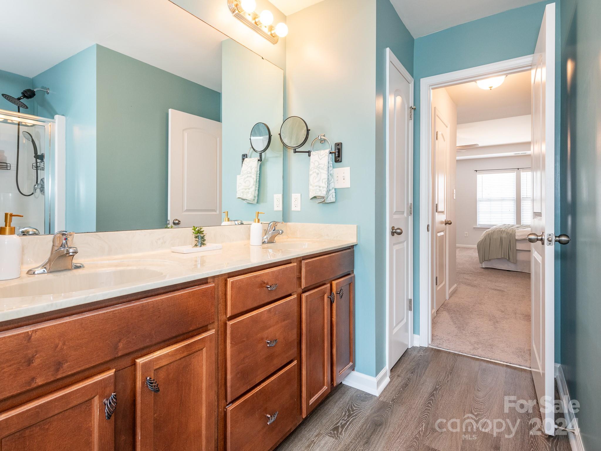 English Trails - Residential