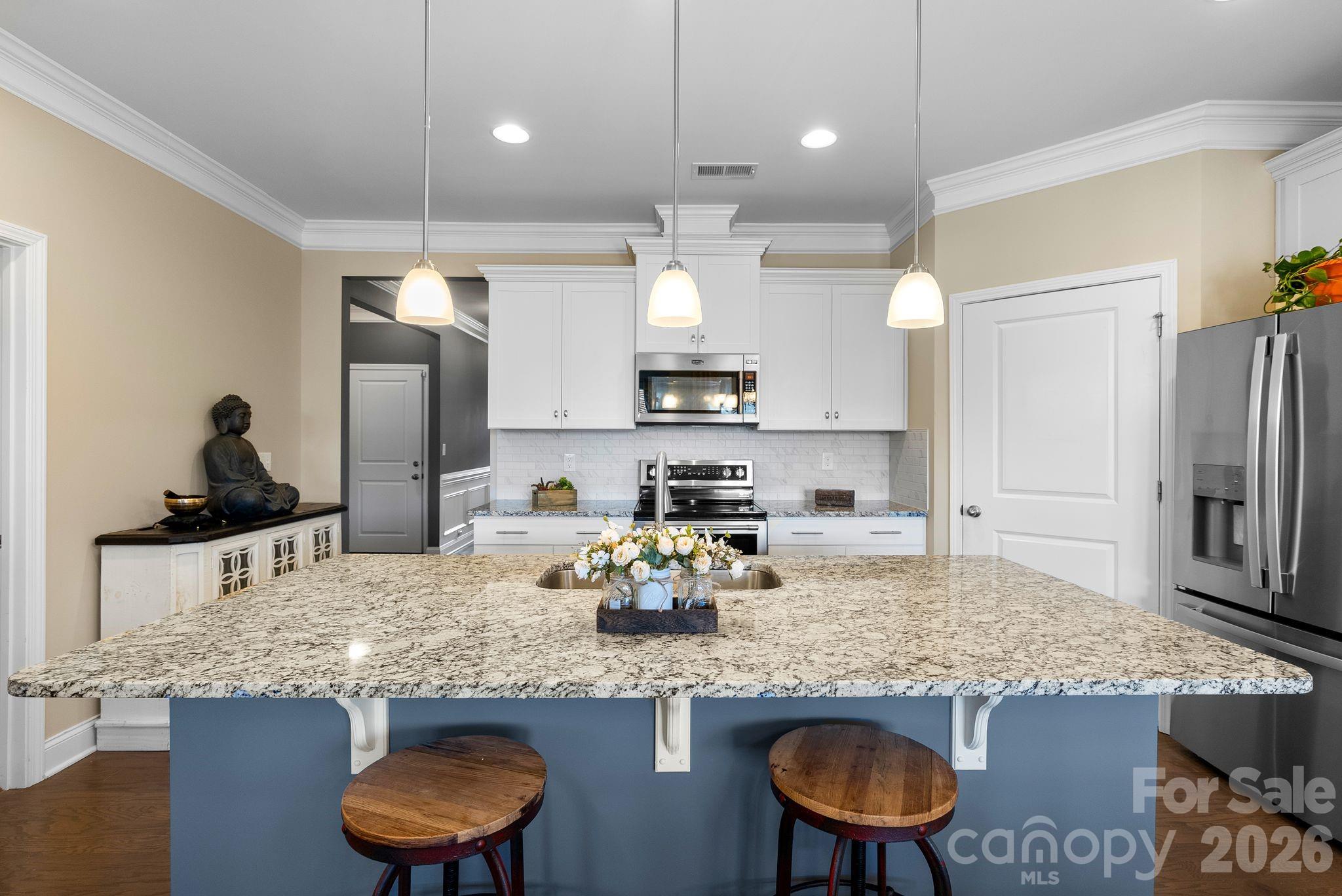 16 Regent Heights Road