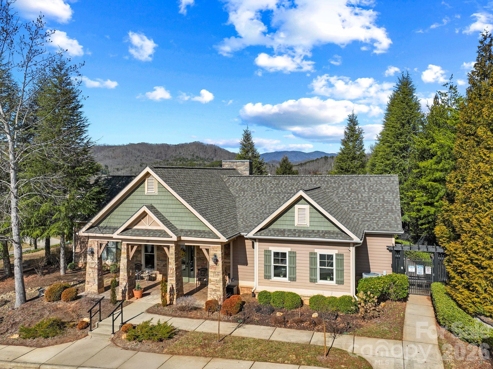 The Views at Rose Hill - Residential