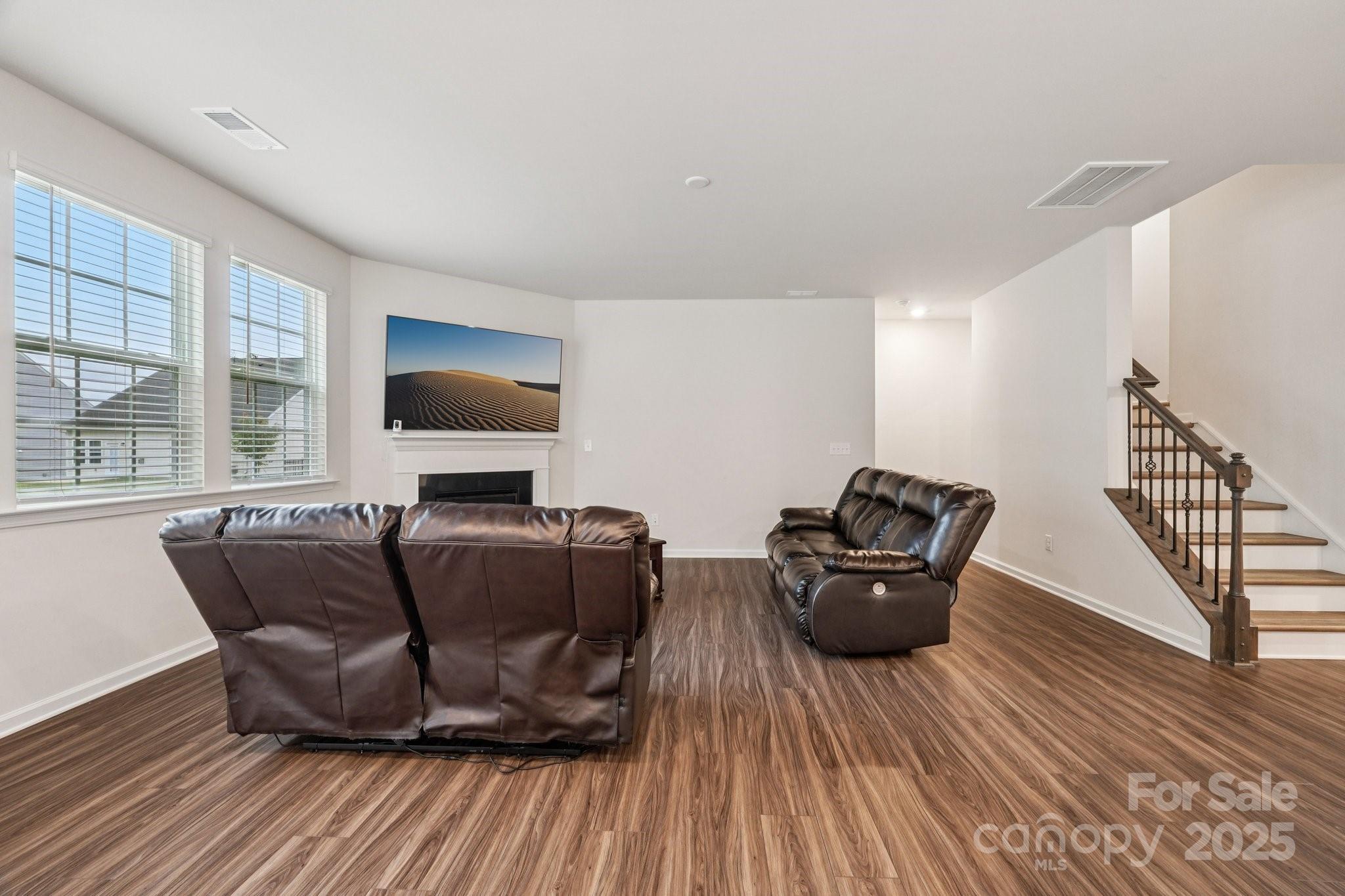 Falls Cove at Lake Norman - Residential