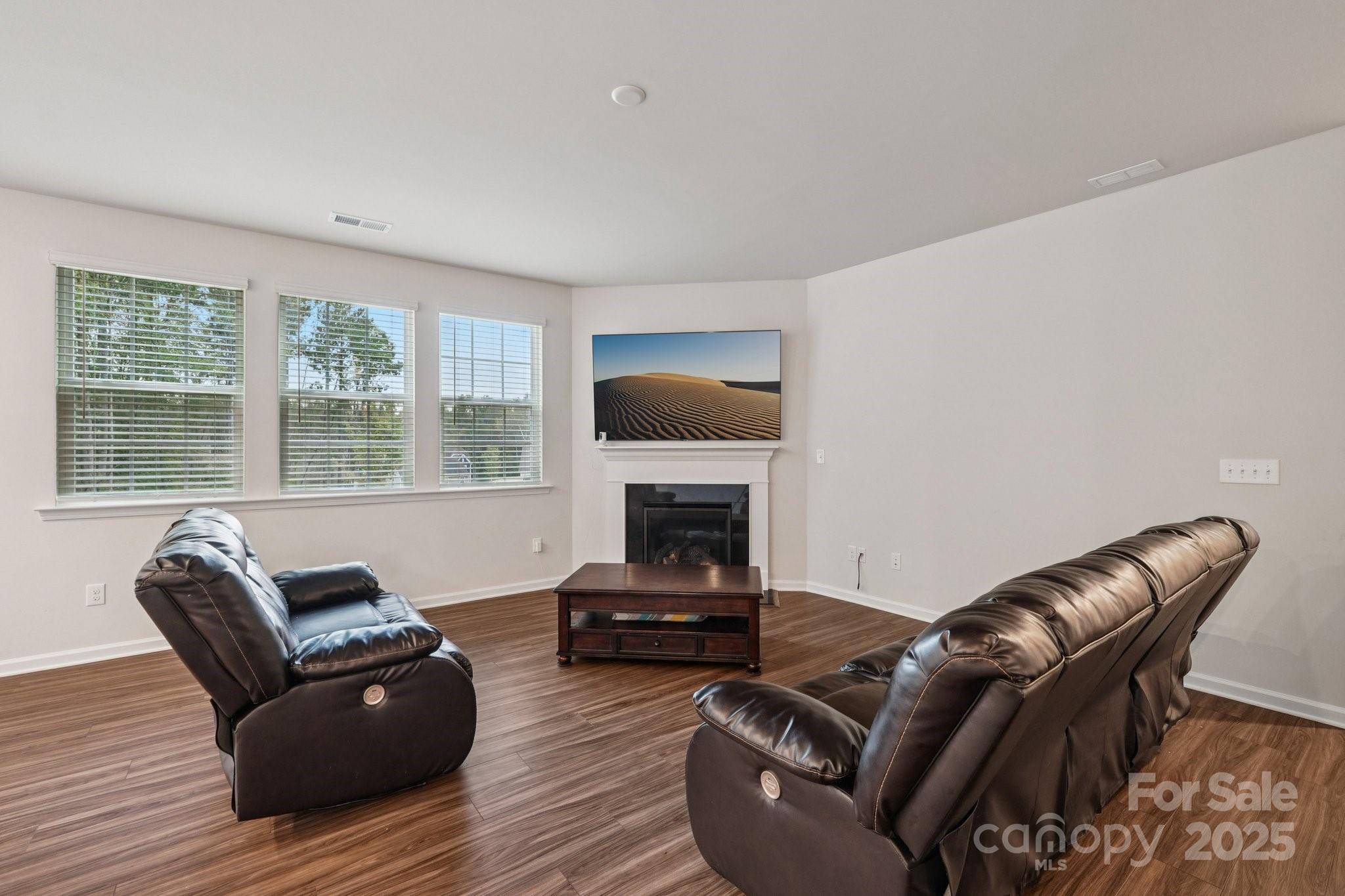 Falls Cove at Lake Norman - Residential