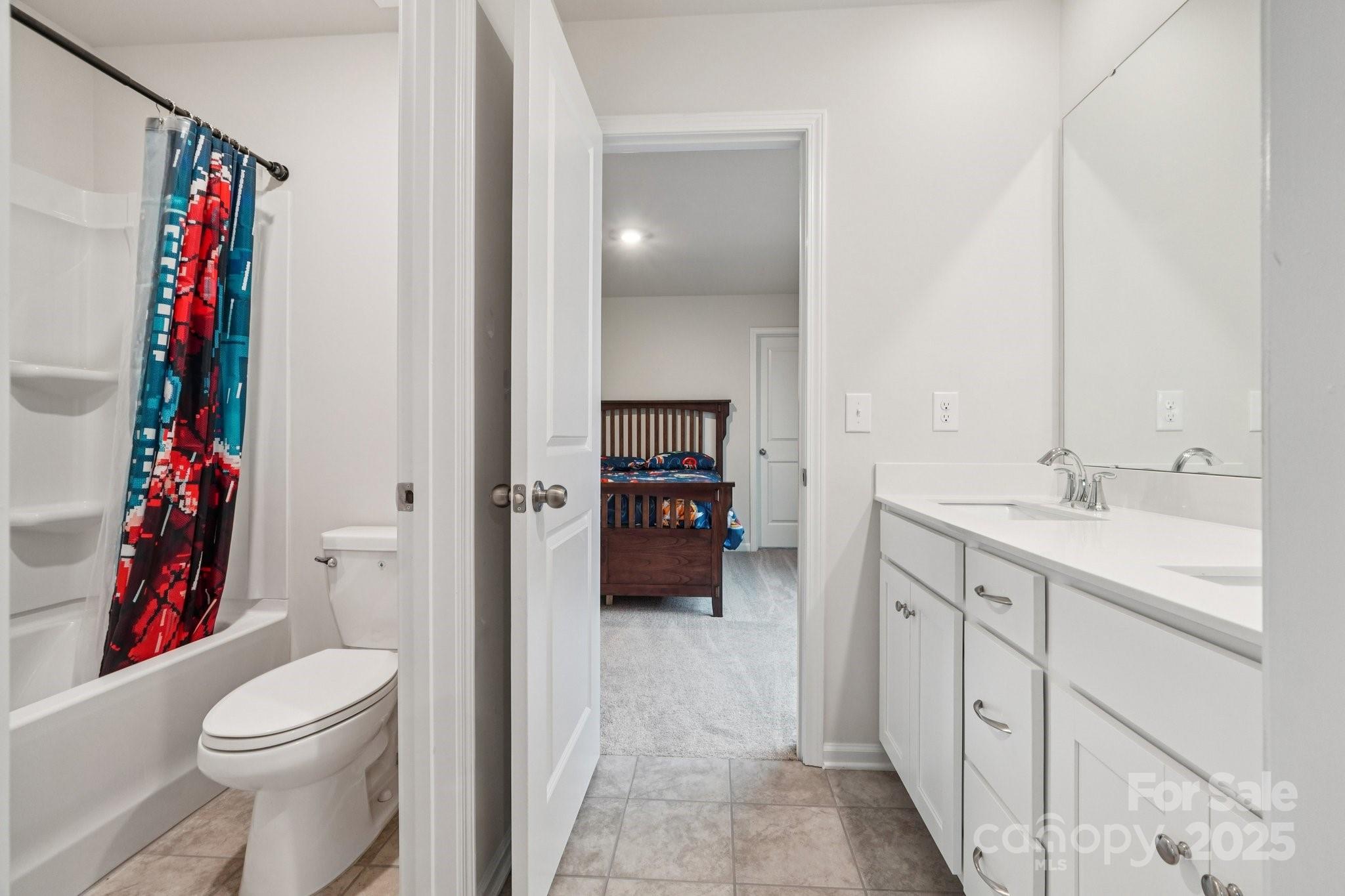 Falls Cove at Lake Norman - Residential