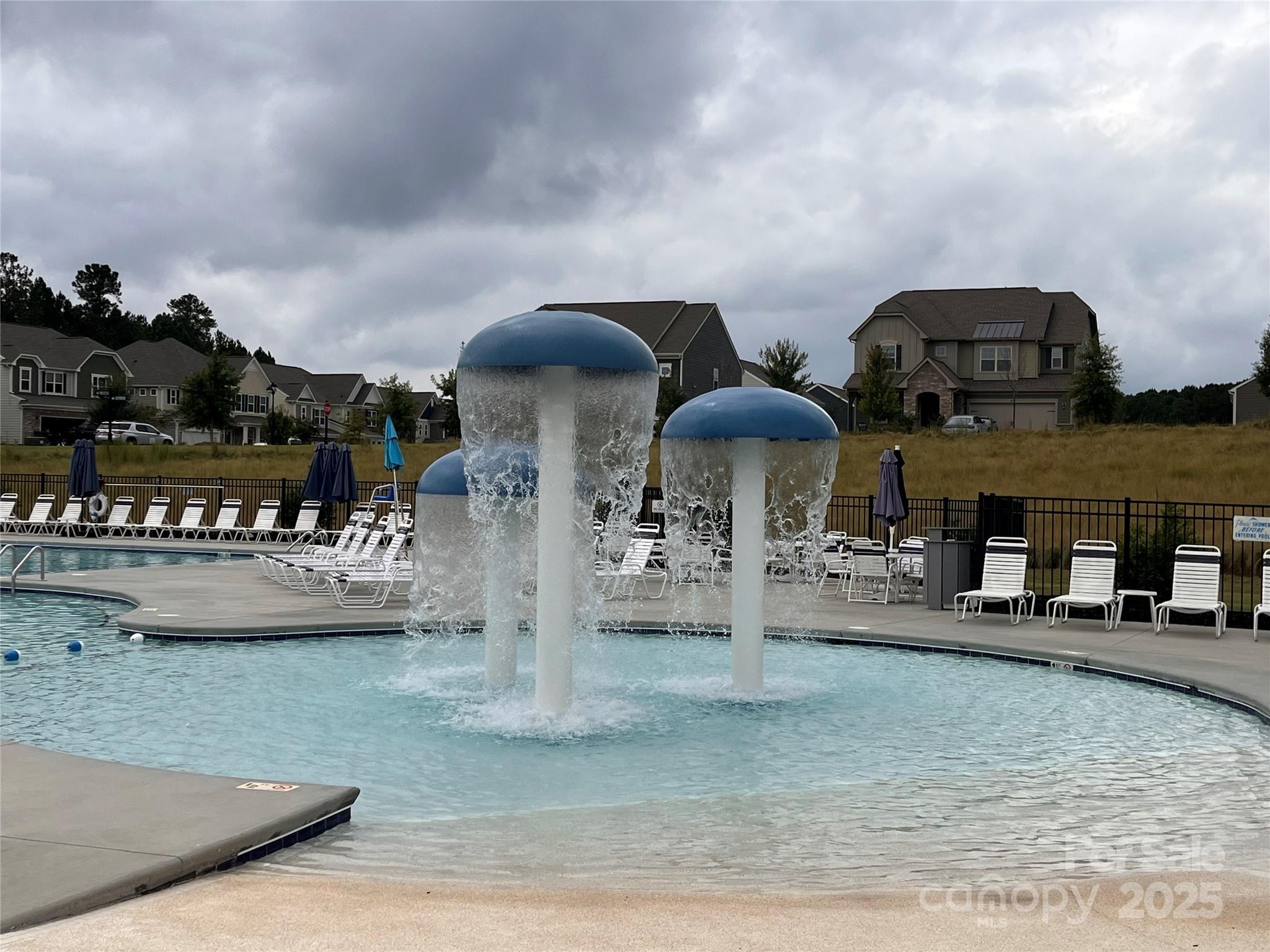 Falls Cove at Lake Norman - Residential