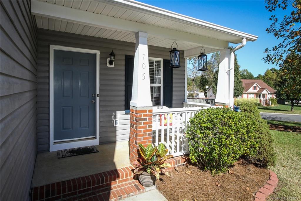 Lakeside - Residential