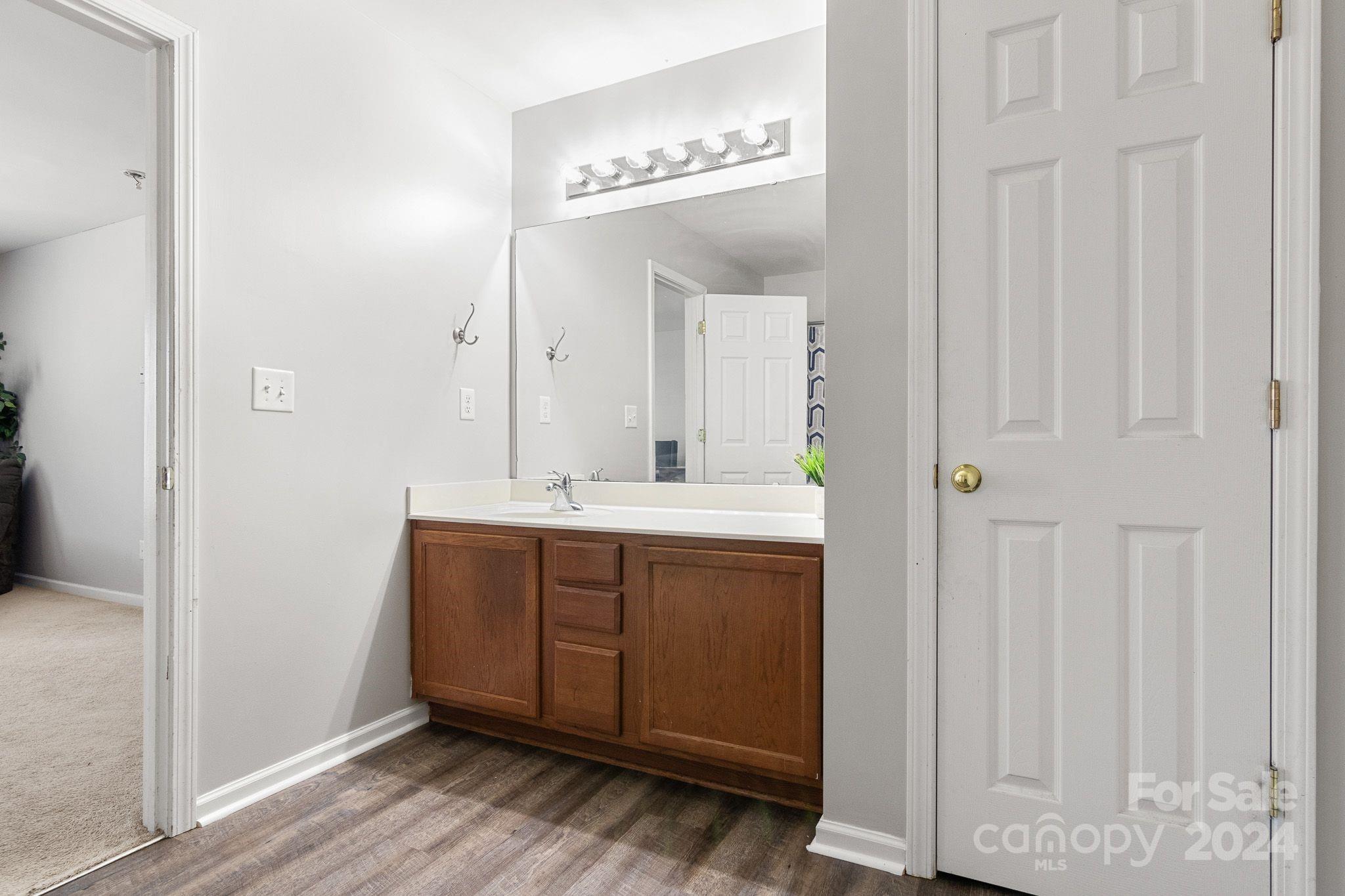 Holly Hill - Residential