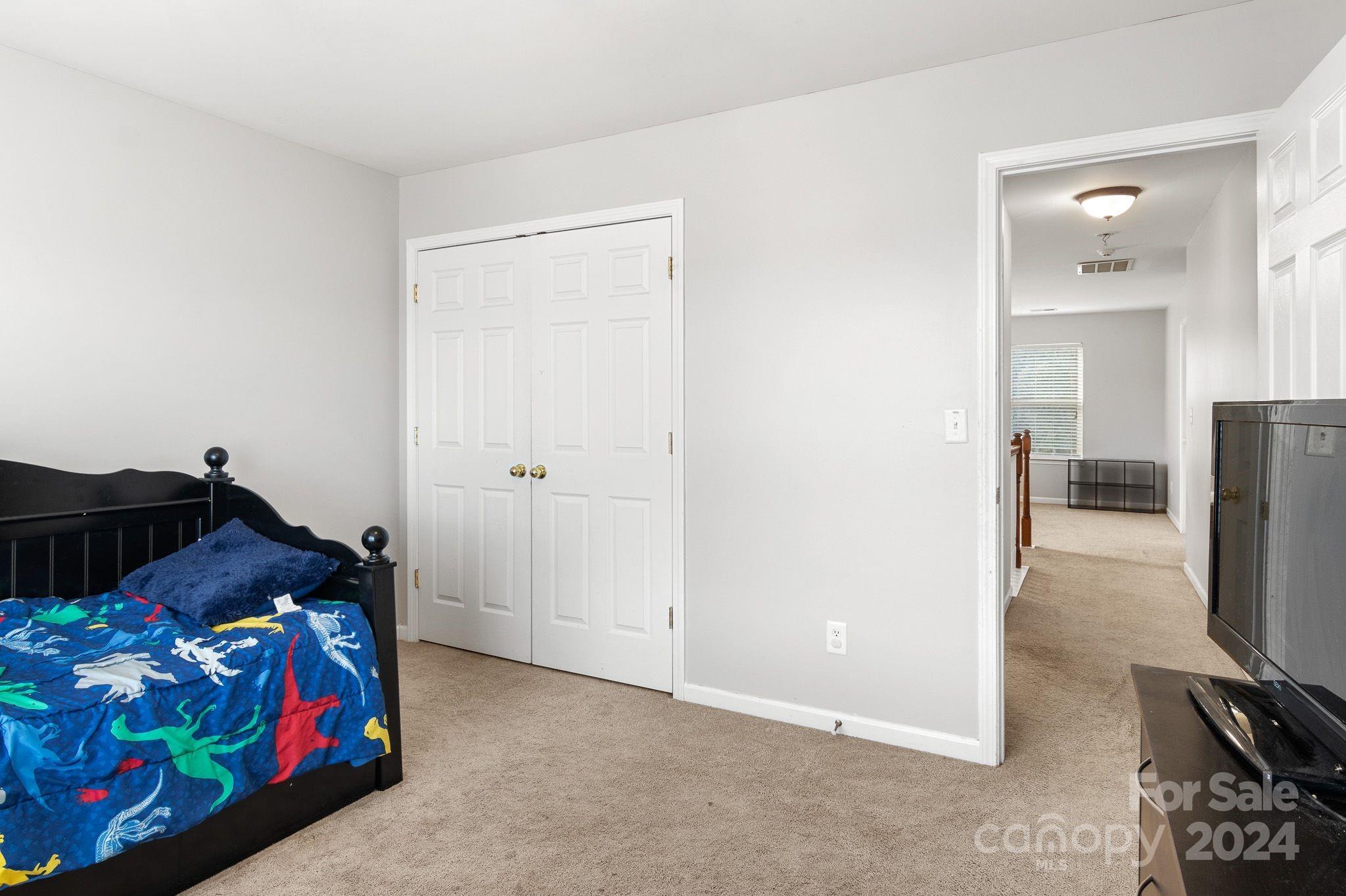 Holly Hill - Residential